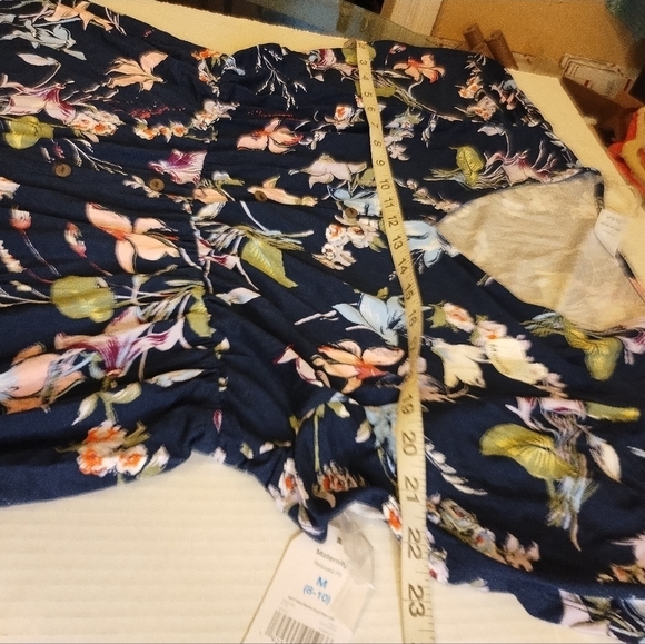 Time and tru NWT women's blue floral maternity tunic top size medium - Picture 5 of 6